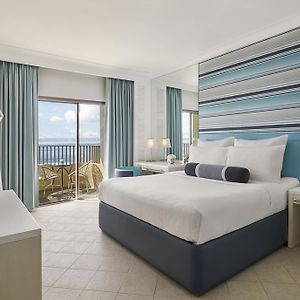 Deluxe Ocean View King